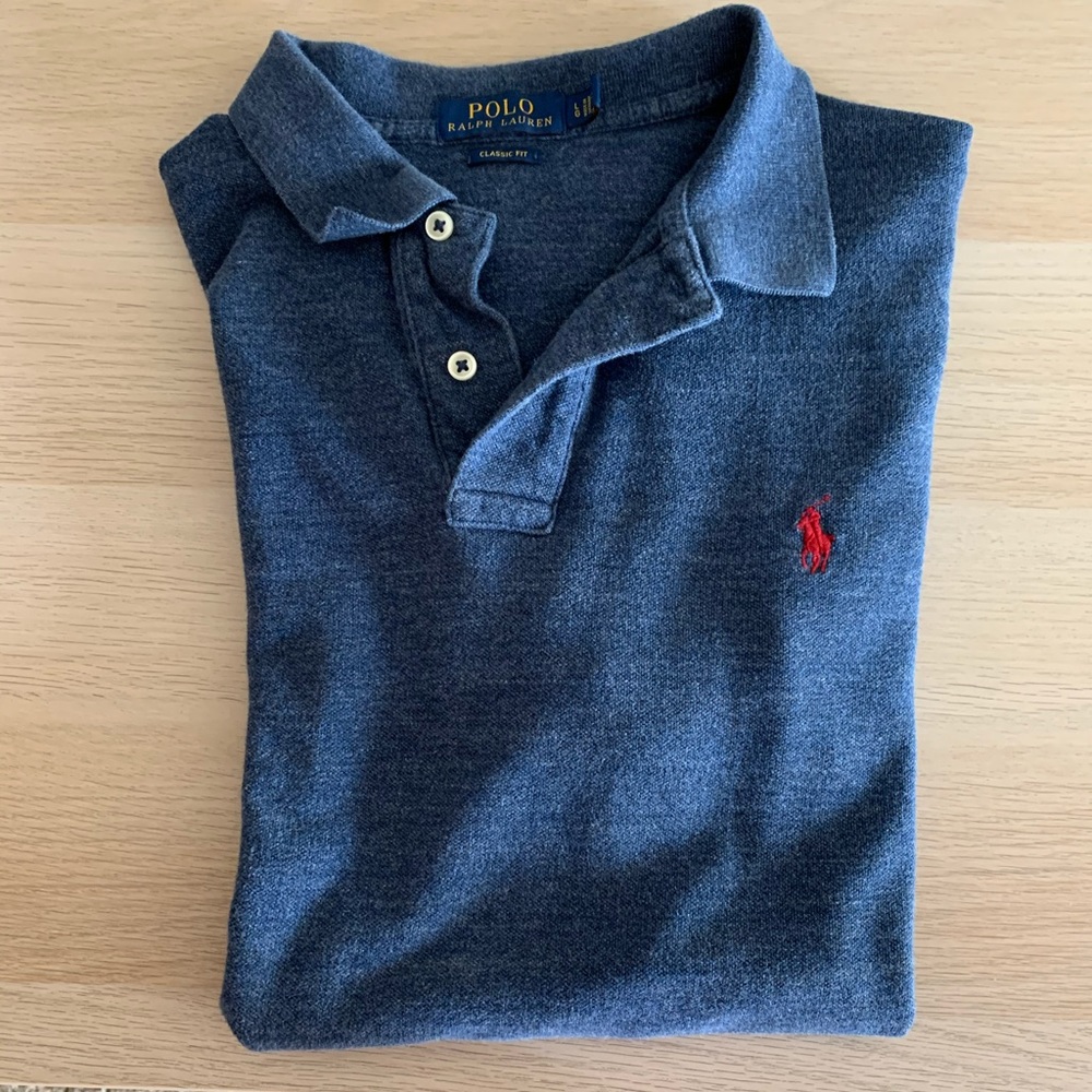 Ralph Lauren Polo short sleeve.